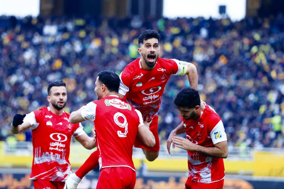 عالیشاه می‌ماند، امیری می‌رود