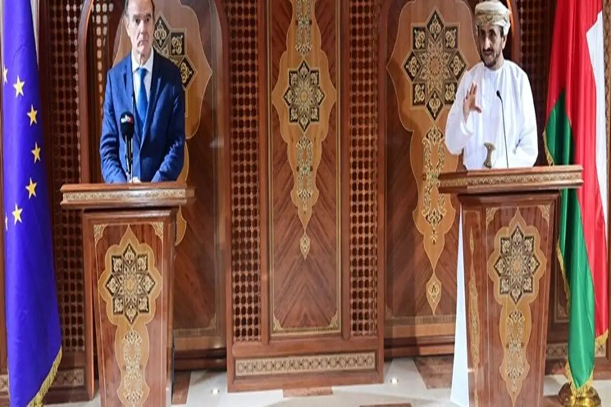 أنریکي مورا.. یؤکد جهود سلطنة عُمان في حلحلة الملف النووي الإیراني