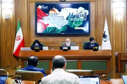 توقف سوت‌زنی  در ایستگاه شورا