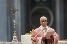 تاکید پاپ به برقراری صلح در اوکراین