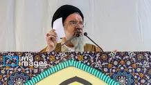 تذکر امام جمعه تهران درباره شعارهای سر داده شده در نماز جمعه