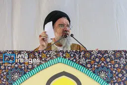امام جمعه تهران علیه استاندار مازندران / بیخود کردی مسئولیت گرفتی 