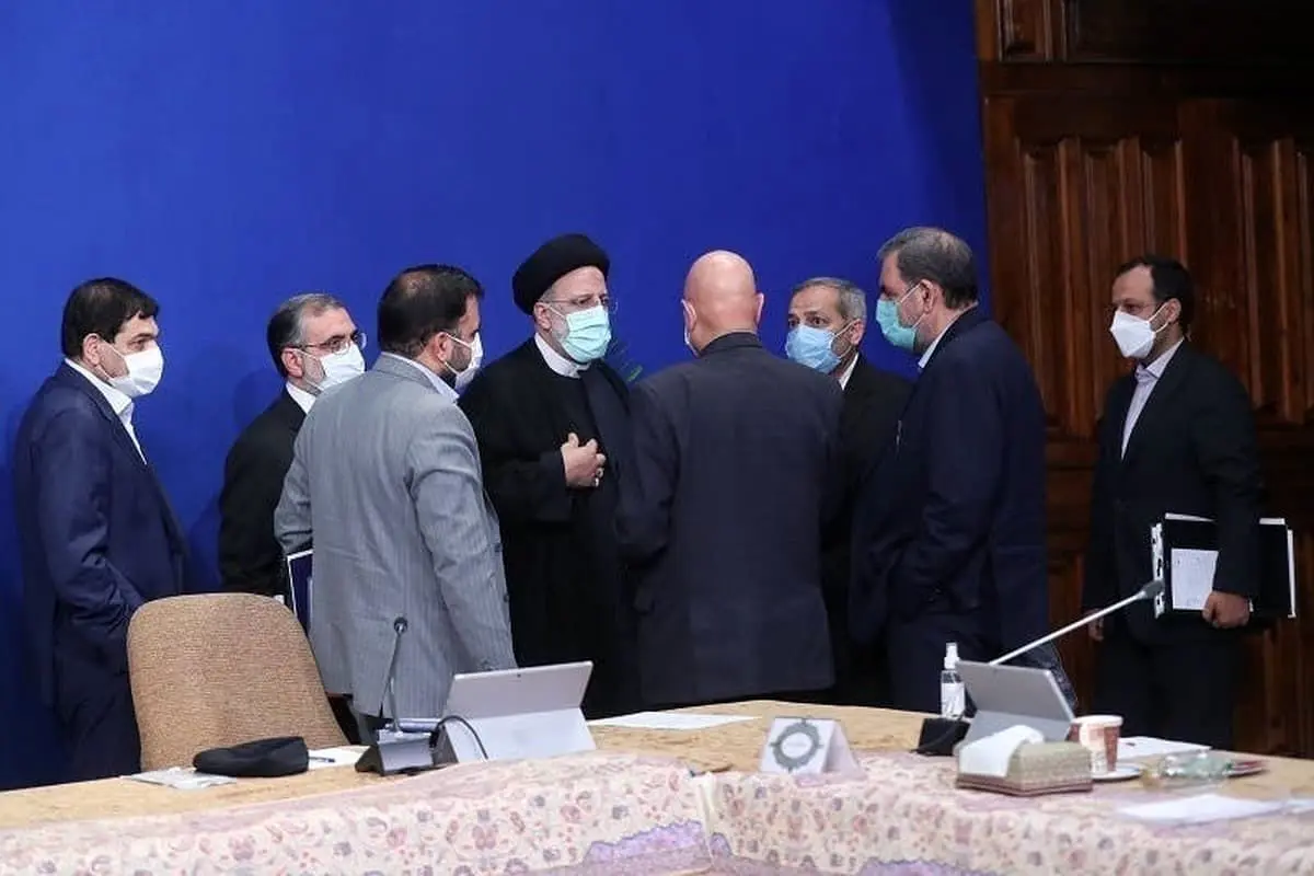 دو راهی دشوار دولت رئیسی


