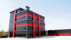 چگونه ورق کامپوزیت پرمیوم باند نمای ساختمان را هم ‌زمان زیبا و مقاوم می ‌کند