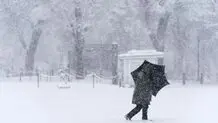 پیرانشهر زیر برف مدفون شد/ فیلم