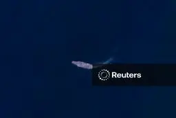 رویترز: ناوگروه آبراهام لینکلن در سواحل عمان رویت شد