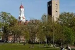 دانشگاه هاروارد باید دانشجویان خارجی را اخراج  ‌کند/ دانشگاه از ترامپ شکایت کرد 
