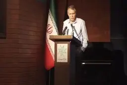 اختتامیه جشنواره کاریکاتور باج‌نیوزها برگزار شد 