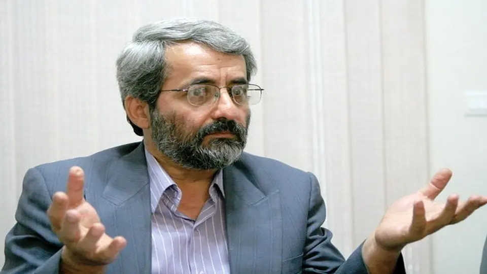 بحث سفر پسر انسیه خزعلی به کانادا «عوام‌فریبانه» است!