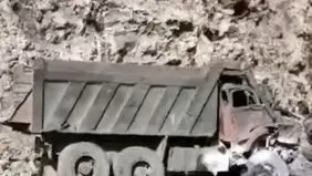 حمله هوایی به معدن کارخانه سیمان فیروزآباد