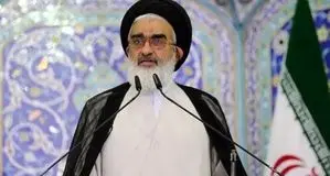 امام جمعه قم: آنچه در روزهای گذشته رخ داد، صلح نبوده توقف موقت جنگ بود