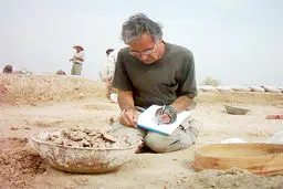 چرا باستان‌شناسی؟
