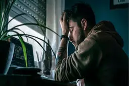 کاهش استرس فوری؛ چه درمان‌هایی سریع اثر می‌کنند؟