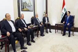 ایران والعراق یبحثان استخدام العملات الوطنیة للبلدین فی التبادل التجاری والتحویلات المالیة