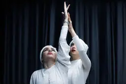 من شاگردانم را  از  افسردگی نجات دادم