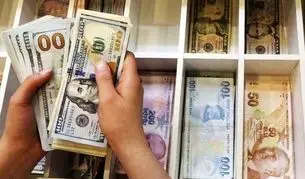 پیش ‌بینی قیمت دلار پنجشنبه ۱۵ آبان ۱۴۰۴ / قیمت ارزهای مهم عقب‌نشینی کرد