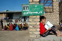 لزوم تصویب قانون برای الزامی‌شدن سوادآموزی

