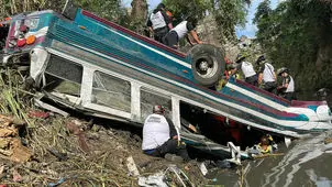 حداقل ۱۵ کشته و ۱۹ زخمی در گواتمالا بر اثر سقوط اتوبوس به دره

