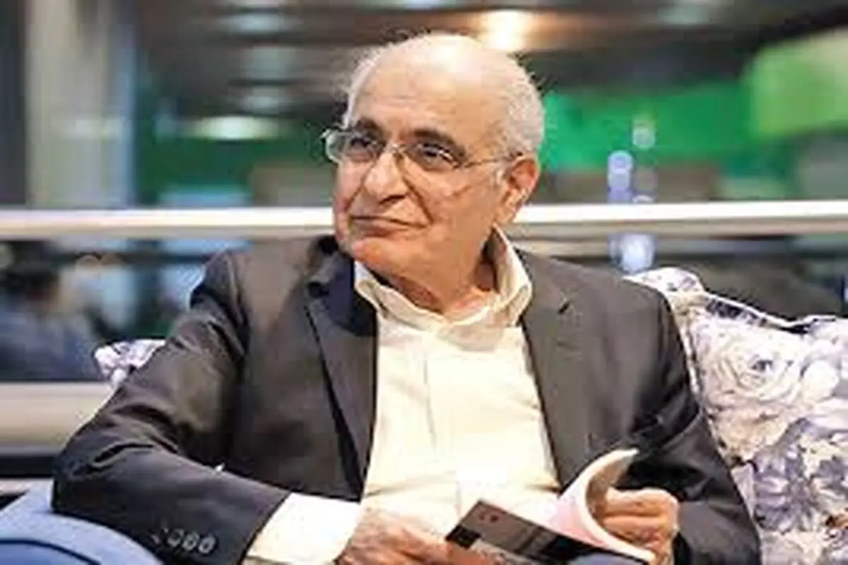 هوشنگ مرادی کرمانی بعد از جراحی در بخش مراقبت‌های ویژه بستری شد