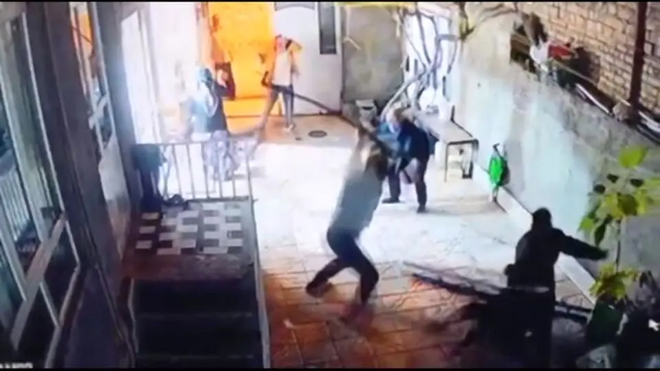 پیرمرد اهری با حمله گروهی اراذل و اوباش کشته شد