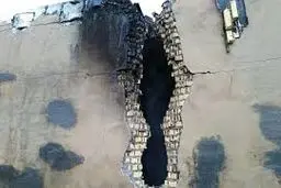 یک واحد مسکونی در اثر برخورد با صاعقه سوخت