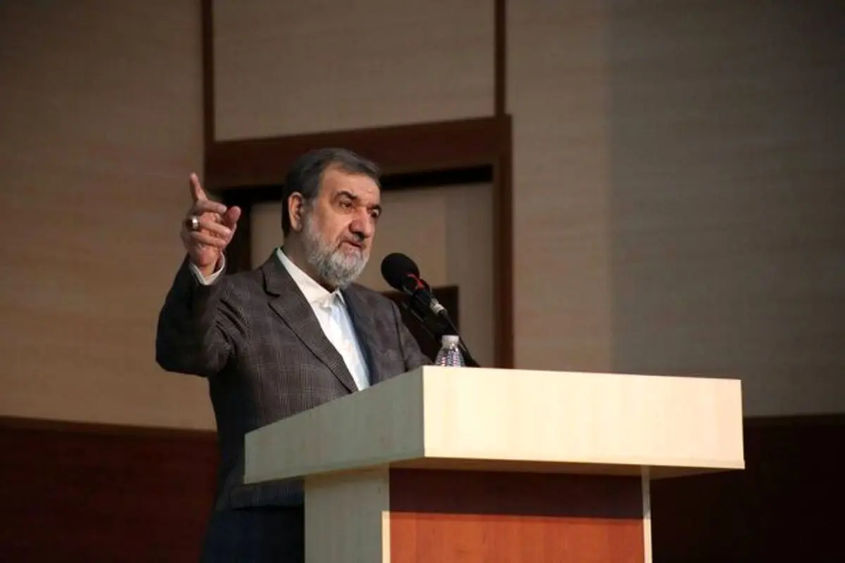  دشمنان بعد از اینکه در جنگ نظامی و اقتصادی موفق نشدند، به دنبال تغییر فکر انقلابی و ایمان مردم هستند