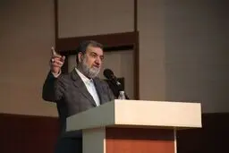  دشمنان بعد از اینکه در جنگ نظامی و اقتصادی موفق نشدند، به دنبال تغییر فکر انقلابی و ایمان مردم هستند