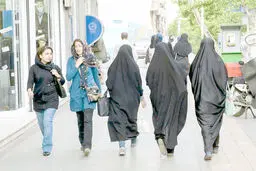زن، شهر و فضای سوم