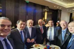 خداحافظی سفیر ایران در چین با برخی از همتایان خود در پکن
