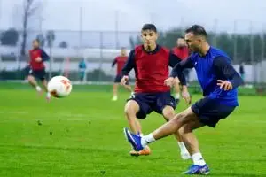 بازیکن تیم ملی: با تمام وجود برای ایران بازی می کنیم