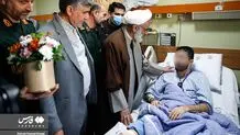 هدیه‌ای که نماینده رهبر انقلاب به نیروهای امنیتی مجروح شده در اعتراضات دی ماه داد + عکس