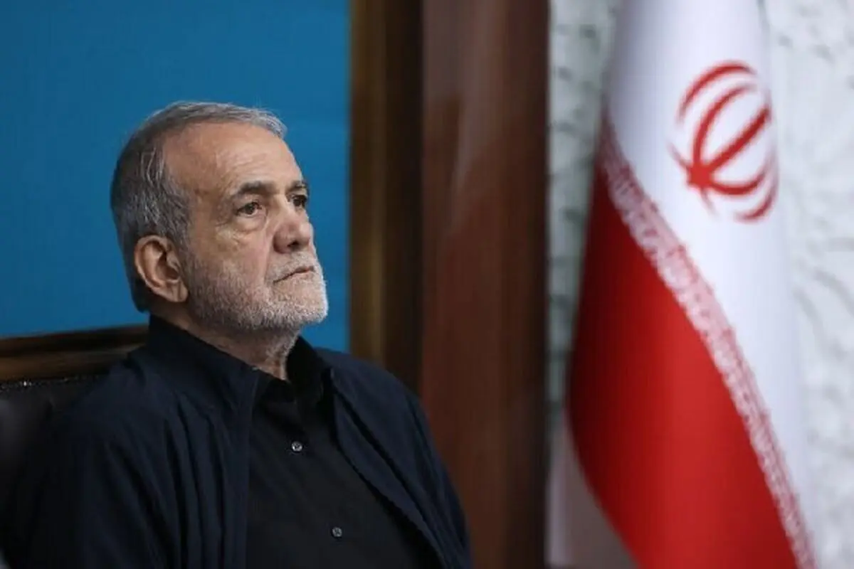 پزشکیان وارد آستارا شد

