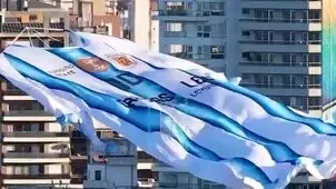 پرواز پیراهن مسی در سطح شهر!