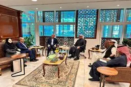 ایران والکویت تؤکدان تطویر التعاون التجاری والاقتصادی بین البلدین