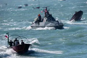 شناورهای حامل کالای قاچاق در قشم توقیف شدند