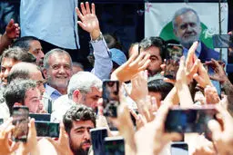 تقدیر  از  ملت برای انتقاد