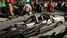 تصویر تکان دهنده از واژگونی کامیون حاوی میلگرد در تهران