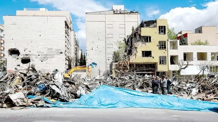 میدان نیلوفر؛ 163 روز  بعد
