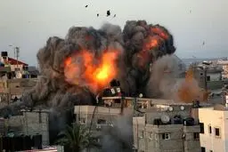 صنعا زیر آتش