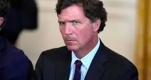 ماجرای بازداشت تاکر کارلسون مجری آمریکایی چه بود؟