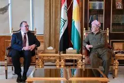 بارزانی: عراق باید صاحب تصمیم‌گیری مستقل باشد