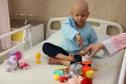 شیوع سرطان کودکان در ایران کم است اما پیامدهای روانی و اجتماعی آن زیاد

