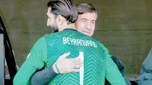 حمایت قاطع جامعه فوتبال از «آقاکریم»