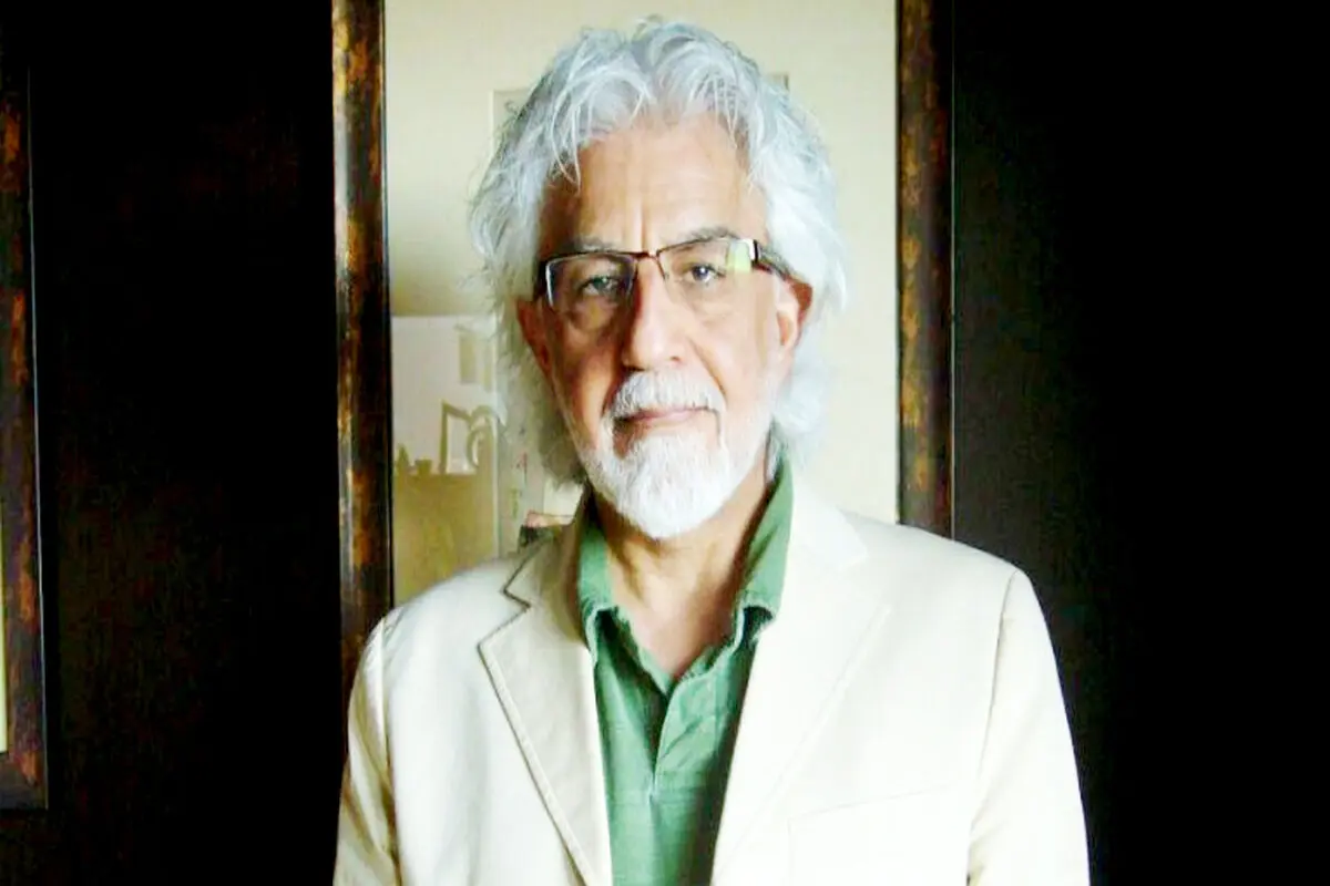برپاسازی جهان درخور