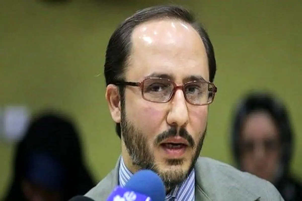 پاسخ سپهر خلجی به آمریکا درباره اظهارات رئیسی: هر وقت زانوی خود را از گردن جورج فلویدها برداشتید درباره حقوق بشر صحبت می‌کنیم

