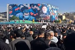 Tehran people said last goodbye to martyred President, FM