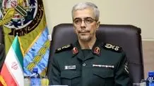 سرلشکر باقری از زیردریایی ساخت ایران خبر داد 