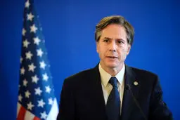 استقبال بلینکن از خروج زندانیان آمریکایی از زندان/ بلینکن: به اعمال تحریم‌های خود علیه ایران ادامه می‌دهیم