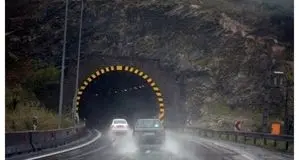 تردد روان در جاده‌های کشور / بارش برف و باران در محورهای مرکزی و غربی کشور