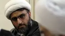 آن دختری که حجاب از سر برداشته را باید به این باور برسانیم که دشمن مشترک داریم/ آن کسی که روسری از سر تو برداشته، عمامه را از سر من می‌پراند
